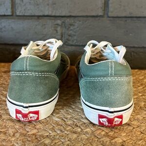 Kids Vans Sneakers. Size 2.5